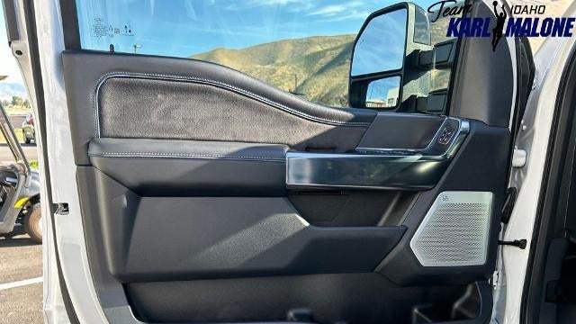 2026 Ford F-350 Super Duty King Ranch