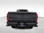 2023 F-350 Super Duty Thumbnail 3