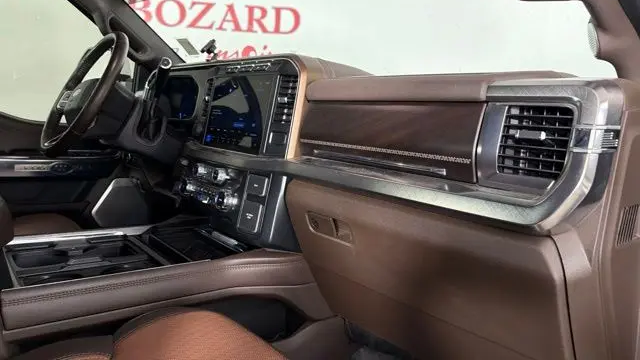 2024 Ford F-350 Super Duty Lariat
