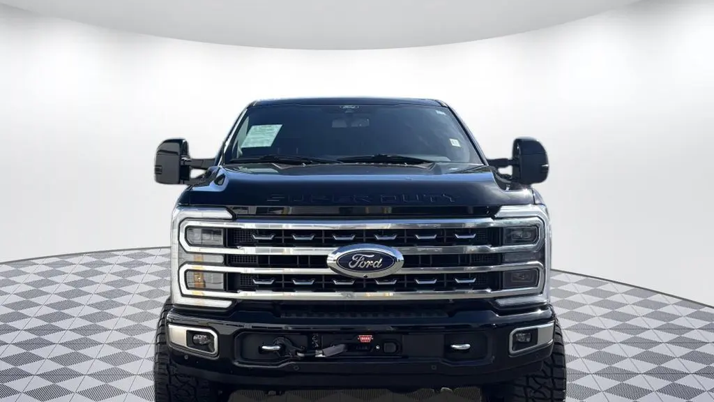 2024 Ford F-350 Super Duty Platinum