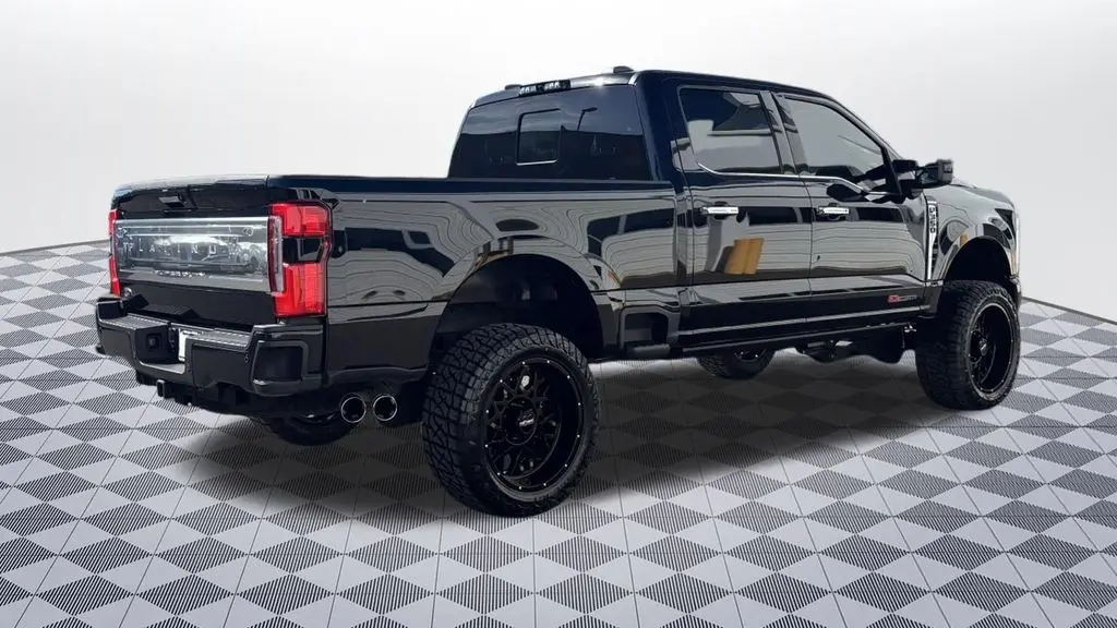 2024 Ford F-350 Super Duty Platinum