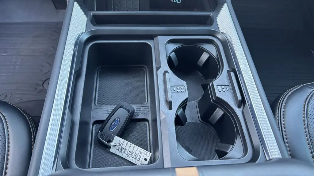 2024 Ford F-350 Super Duty Platinum