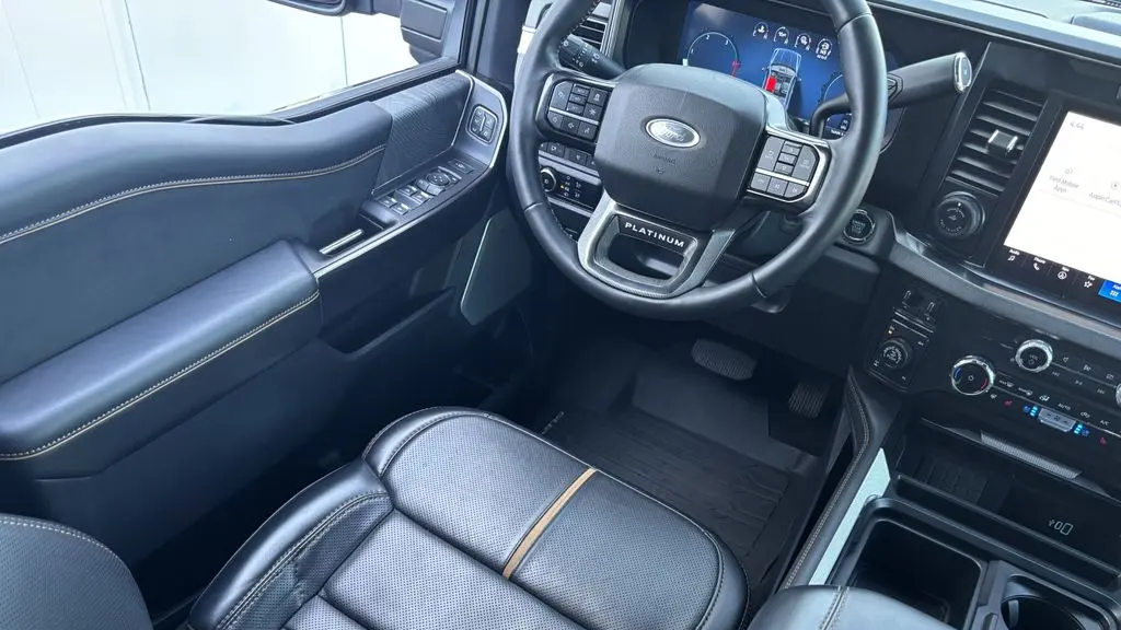 2024 Ford F-350 Super Duty Platinum
