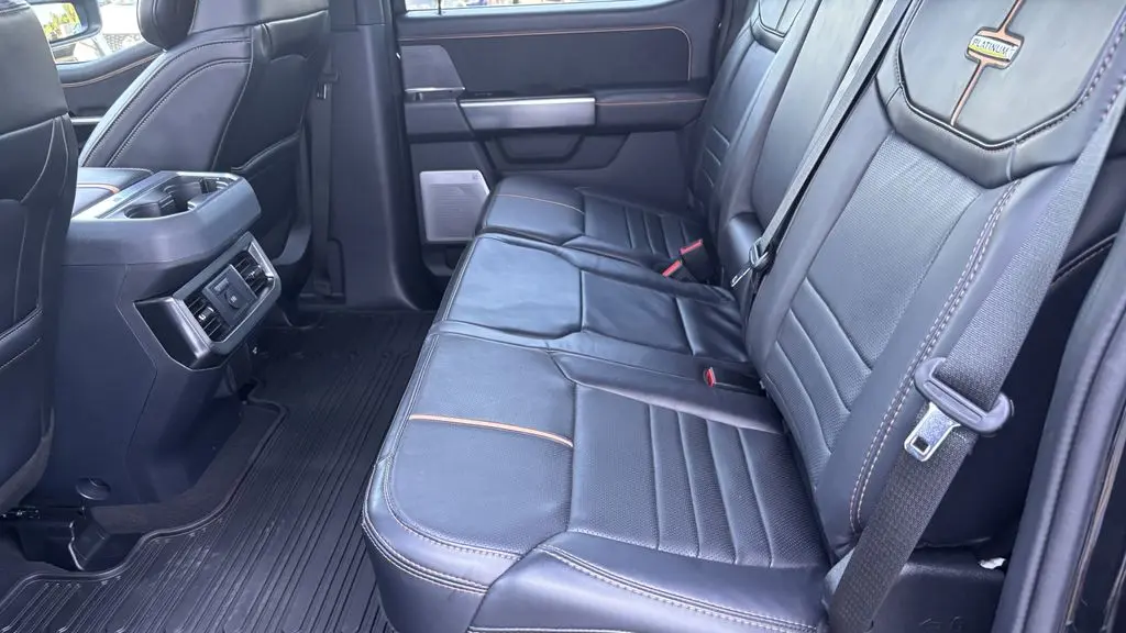 2024 Ford F-350 Super Duty Platinum