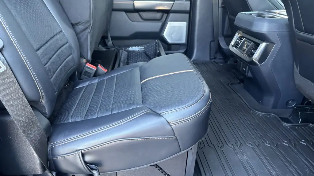 2024 Ford F-350 Super Duty Platinum