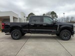 2024 F-350 Super Duty Thumbnail 8