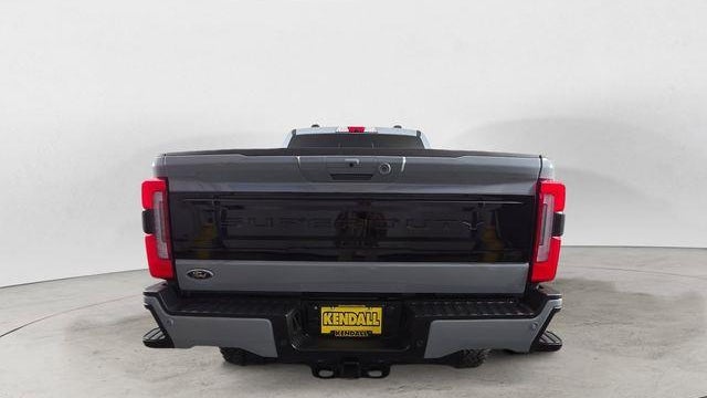 2025 Ford F-350 Super Duty King Ranch