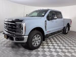 2025 F-350 Super Duty Thumbnail 3