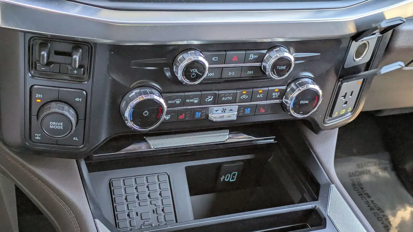 2025 Ford F-350 Super Duty King Ranch