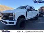 2025 F-350 Super Duty Thumbnail 3