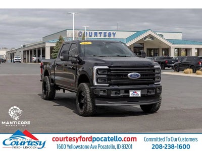 2026 Ford F-350 Super Duty 4X4 King Ranch 4DR Crew Cab 6.8 FT. SB SRW Pickup