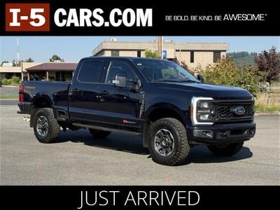 2023 Ford F-350 Super Duty 4X4 Lariat 4DR Crew Cab 6.8 FT. SB SRW Pickup