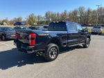 2023 F-350 Super Duty Thumbnail 3