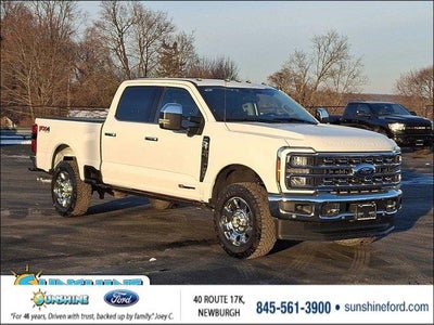 2023 Ford F-350 Super Duty 4X4 Lariat 4DR Crew Cab 6.8 FT. SB SRW Pickup
