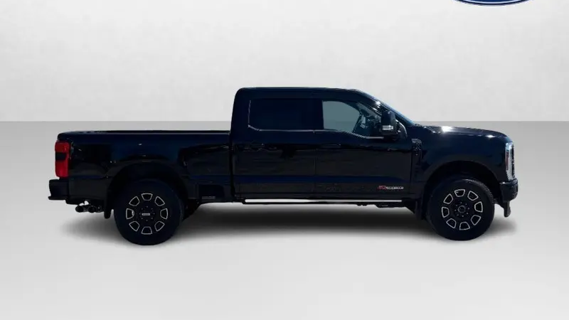 2025 Ford F-350 Super Duty King Ranch