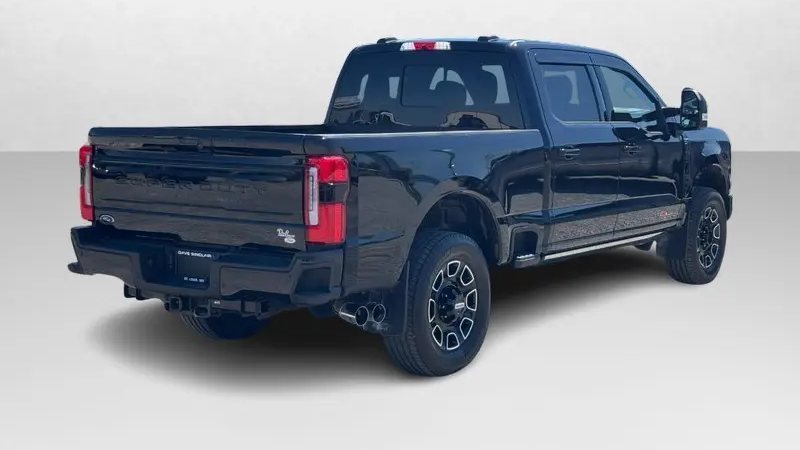 2025 Ford F-350 Super Duty King Ranch