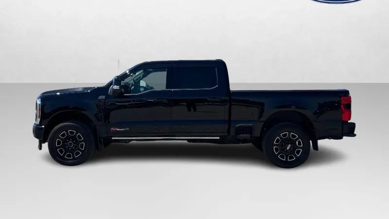 2025 Ford F-350 Super Duty King Ranch