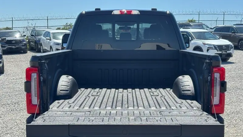 2025 Ford F-350 Super Duty King Ranch