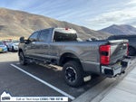 2025 F-350 Super Duty Thumbnail 3