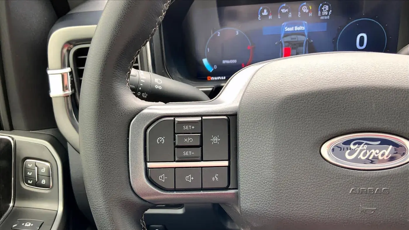 2025 Ford F-350 Super Duty King Ranch
