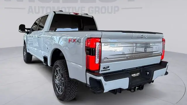 2025 Ford F-350 Super Duty King Ranch