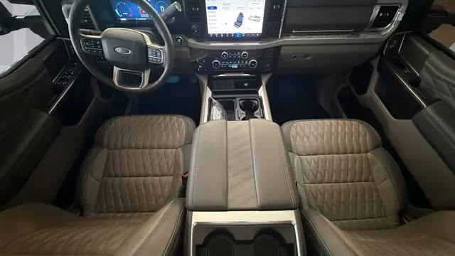 2025 Ford F-350 Super Duty King Ranch