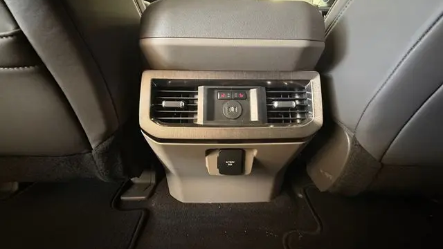 2025 Ford F-350 Super Duty King Ranch