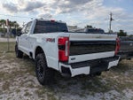 2025 F-350 Super Duty Thumbnail 5