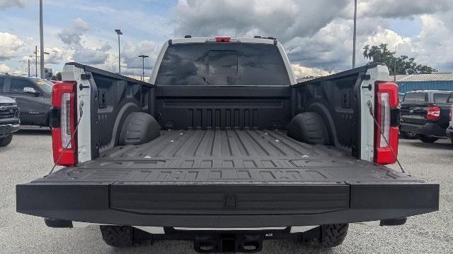 2025 Ford F-350 Super Duty King Ranch