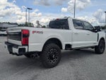 2025 F-350 Super Duty Thumbnail 4