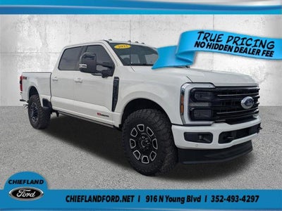 2025 Ford F-350 Super Duty 4X4 Platinum 4DR Crew Cab 6.8 FT. SB SRW Pickup