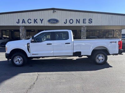 2026 Ford F-350 Super Duty 4X4 King Ranch 4DR Crew Cab 6.8 FT. SB SRW Pickup