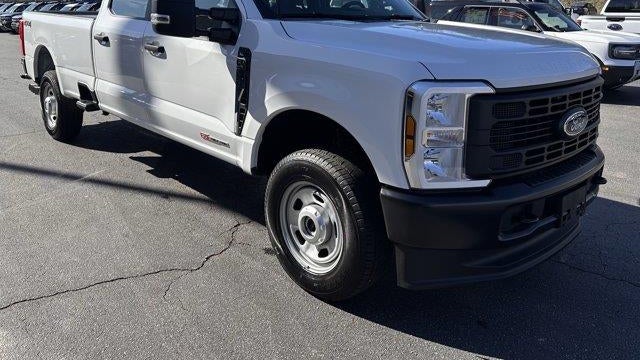 2026 Ford F-350 Super Duty Lariat