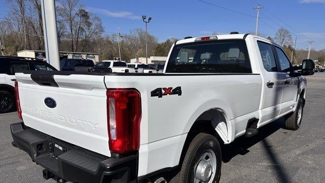 2026 Ford F-350 Super Duty Lariat