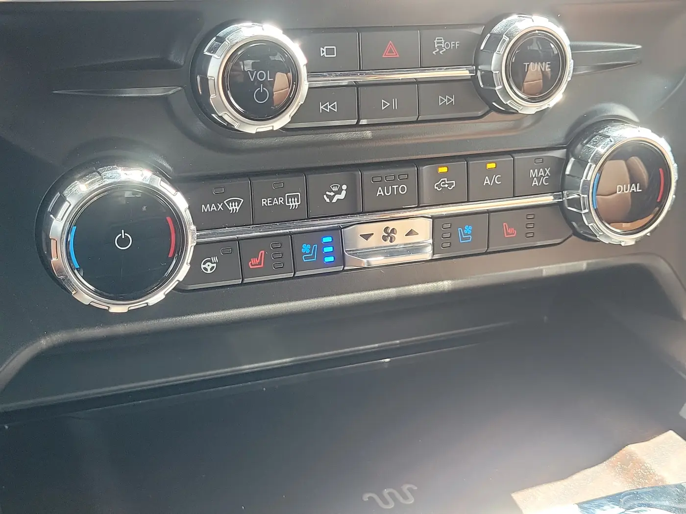 2026 Ford F-350 - $92,990
