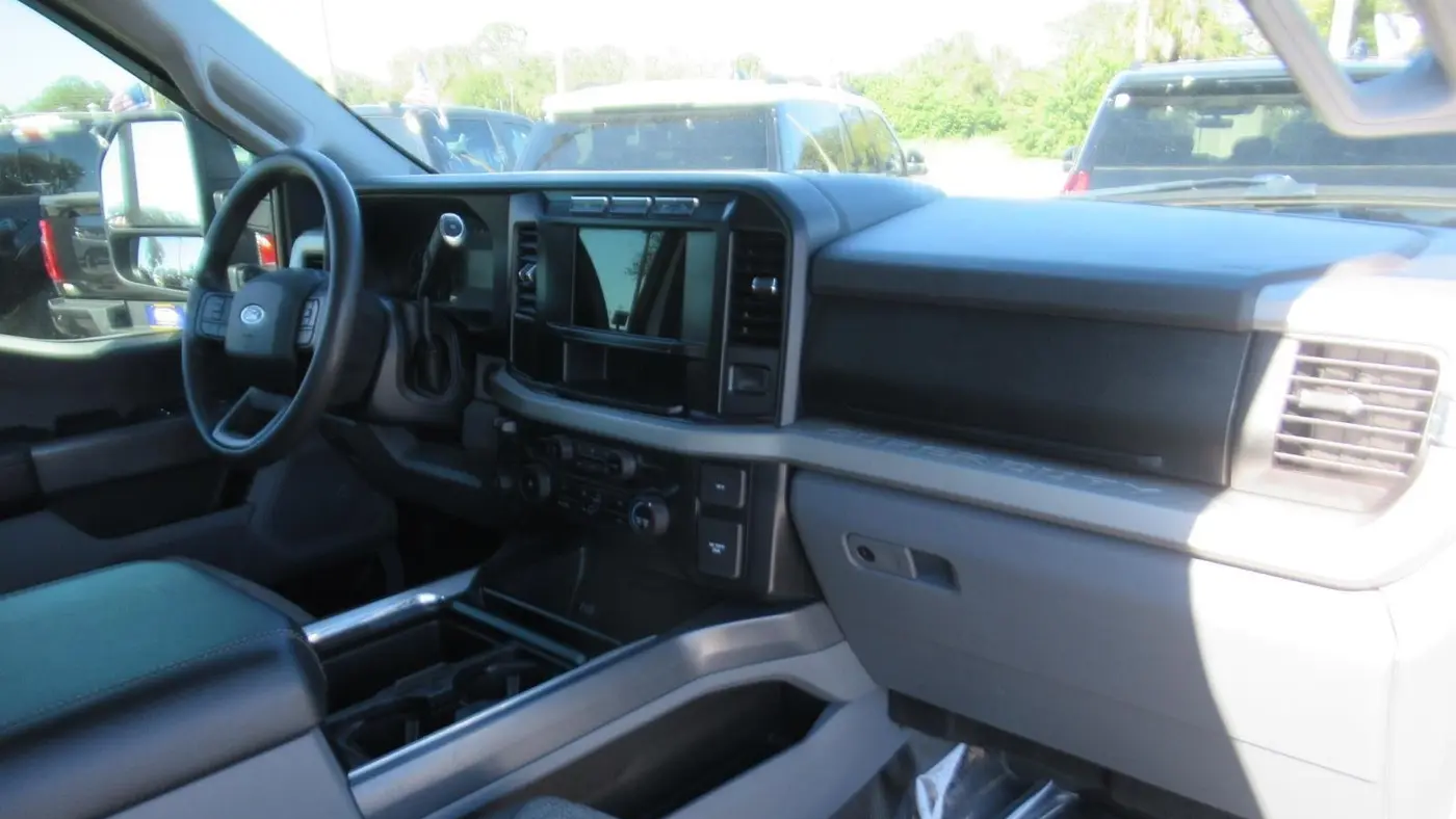 2023 Ford F-350 Super Duty King Ranch