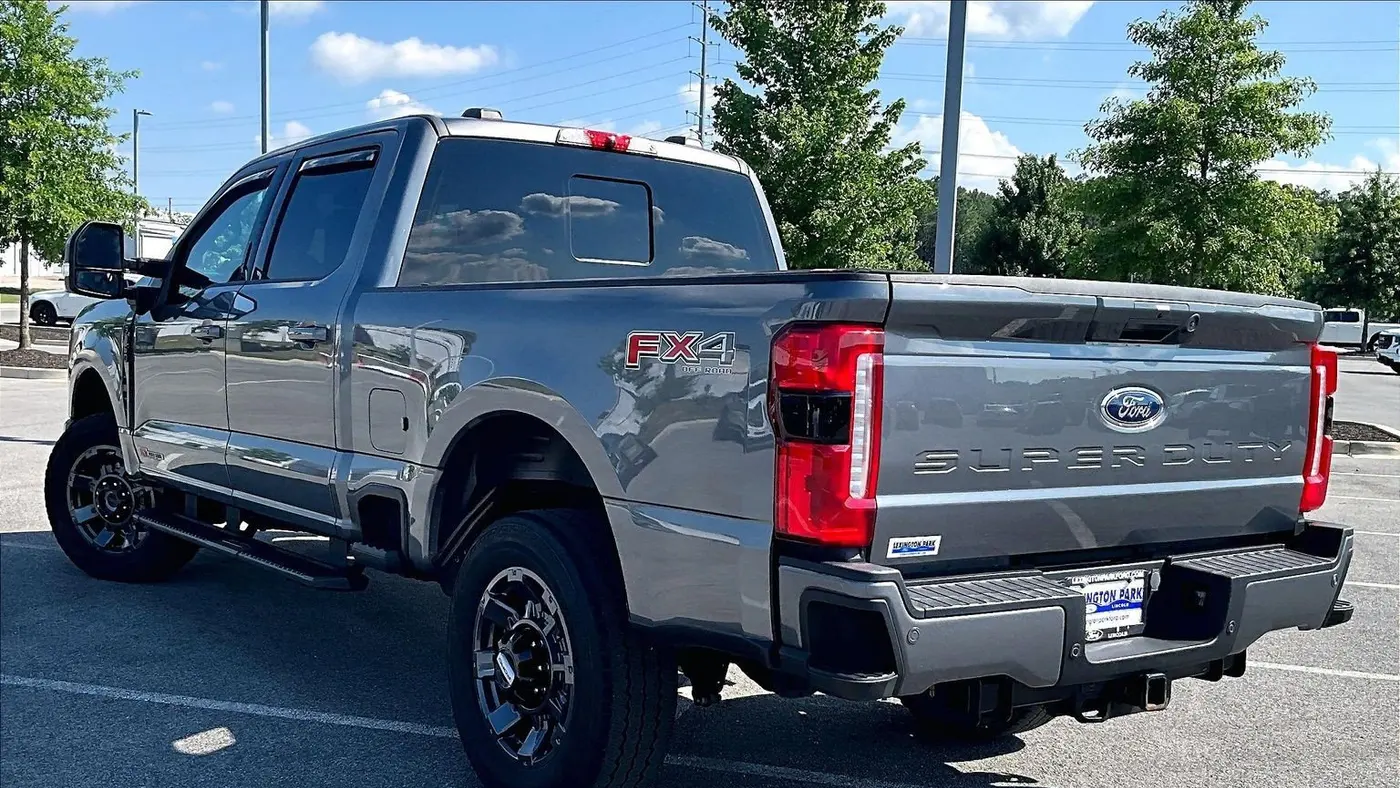 2023 Ford F-350 Super Duty XLT