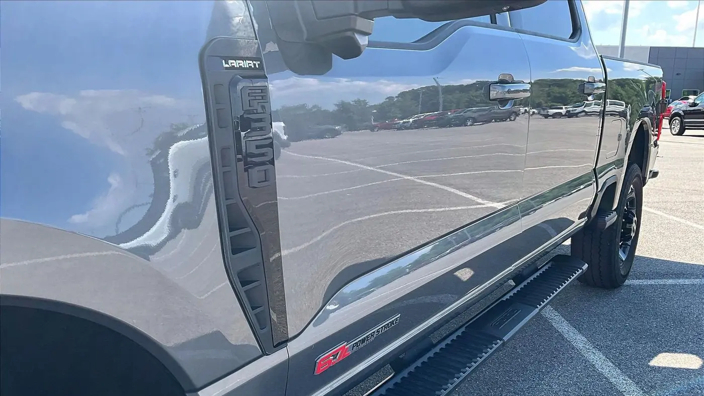 2023 Ford F-350 Super Duty XLT