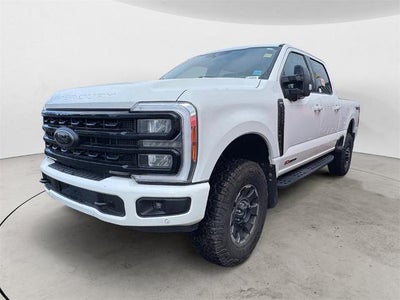 2023 Ford F-350 Super Duty 4X4 Lariat 4DR Crew Cab 6.8 FT. SB SRW Pickup