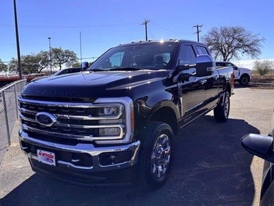 2023 Ford F-350 Super Duty 4X4 King Ranch 4DR Crew Cab 6.8 FT. SB SRW Pickup