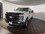 2024 F-350 Super Duty Thumbnail 1