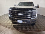 2024 F-350 Super Duty Thumbnail 2