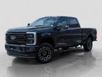 2025 F-350 Super Duty Thumbnail 1