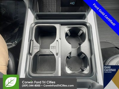 2025 Ford F-350 Super Duty 4X4 Lariat 4DR Crew Cab 6.8 FT. SB SRW Pickup