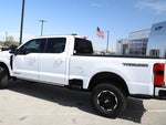 2025 F-350 Super Duty Thumbnail 18