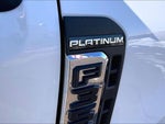 2023 F-350 Super Duty Thumbnail 32