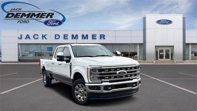 2023 Ford F-350 Super Duty 4X4 Lariat 4DR Crew Cab 8 FT. LB SRW Pickup