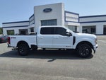 2023 F-350 Super Duty Thumbnail 2