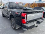 2024 F-350 Super Duty Thumbnail 3