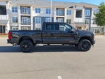 2024 F-350 Super Duty Thumbnail 2